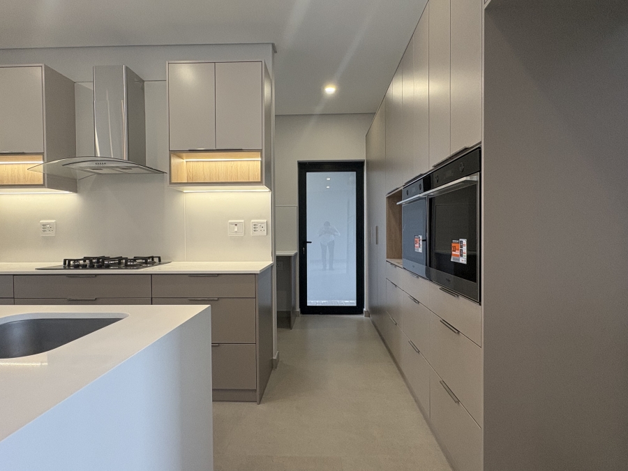 4 Bedroom Property for Sale in Sandown Western Cape